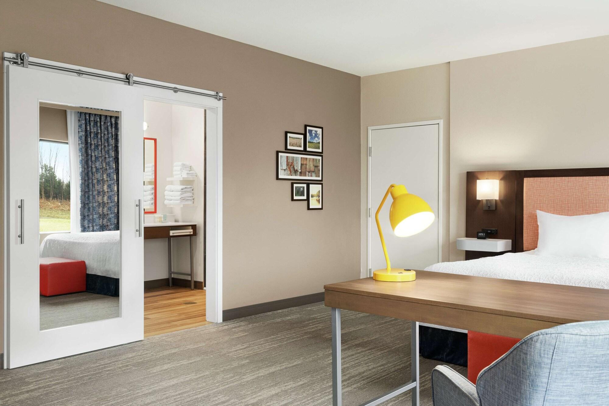 Stanley Hampton Inn & Suites Overland Park South מראה חיצוני תמונה