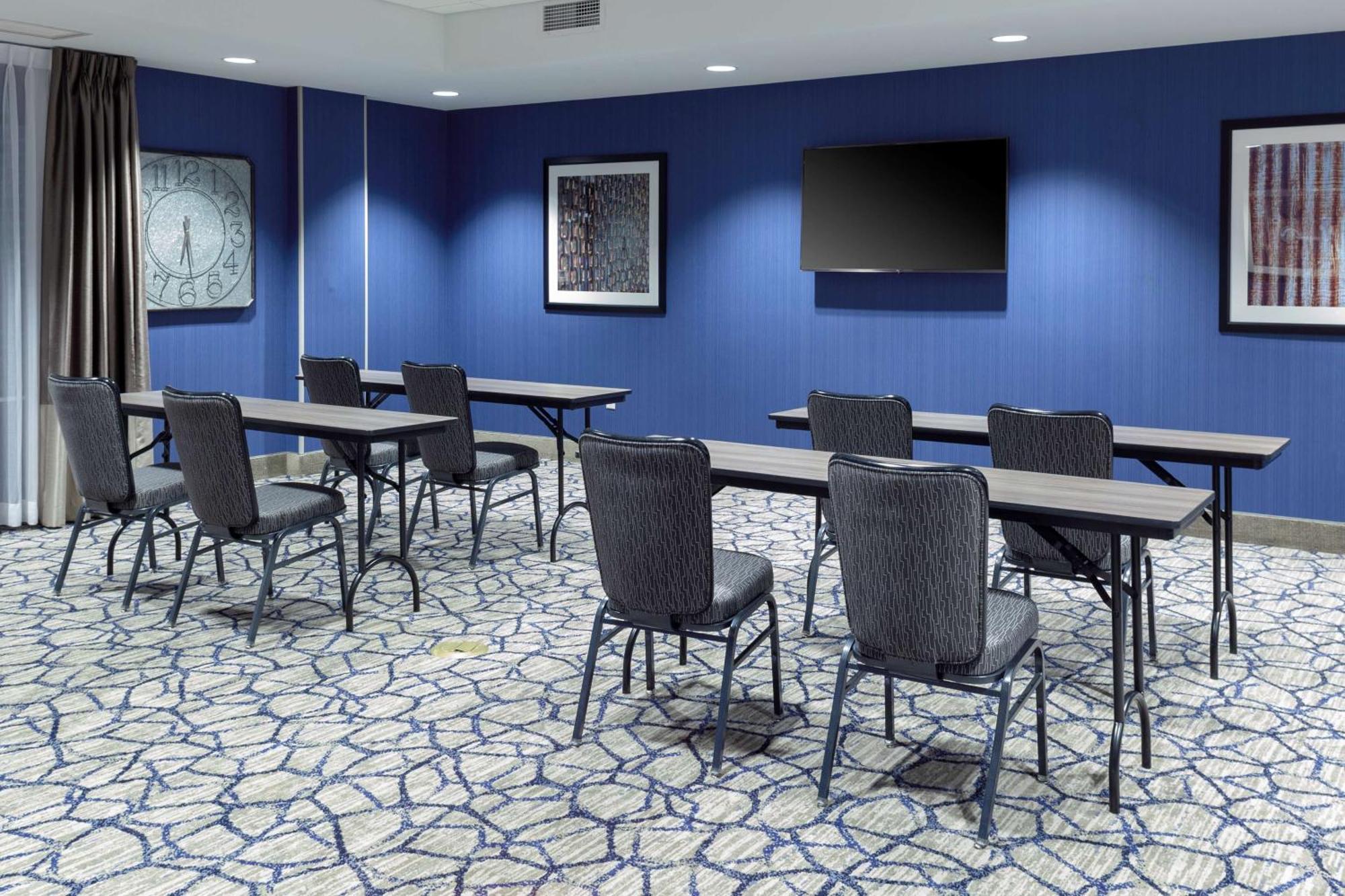 Stanley Hampton Inn & Suites Overland Park South מראה חיצוני תמונה